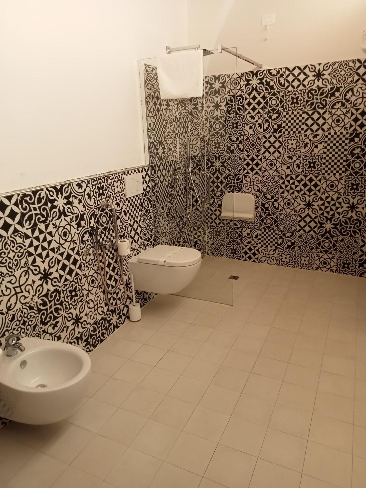 Dimora Donna Dora - Albergo Diffuso San Martino in Pensilis Εξωτερικό φωτογραφία